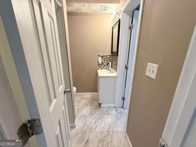 3715 Millers Pond Way, Snellville, GA 30039