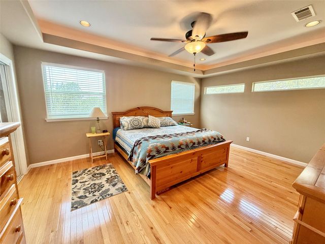 670 Woodland DR, Driftwood, TX 78619