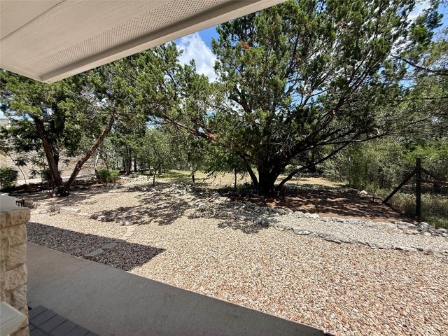 670 Woodland DR, Driftwood, TX 78619