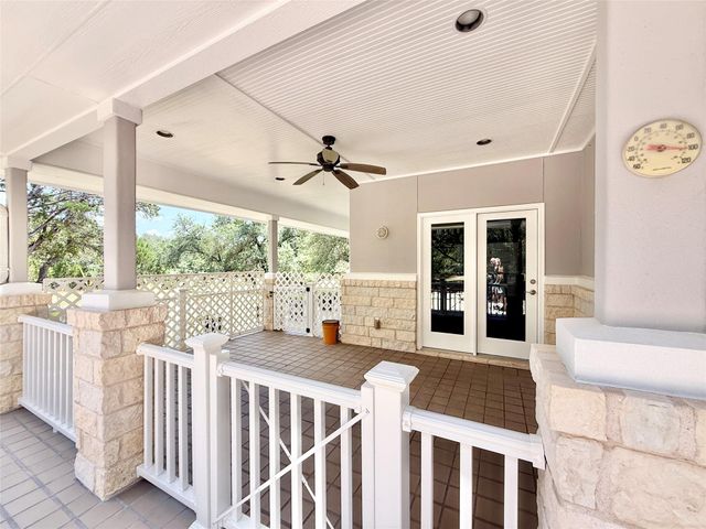 670 Woodland DR, Driftwood, TX 78619
