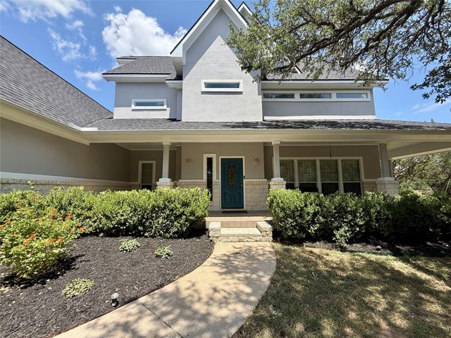 670 Woodland DR, Driftwood, TX 78619