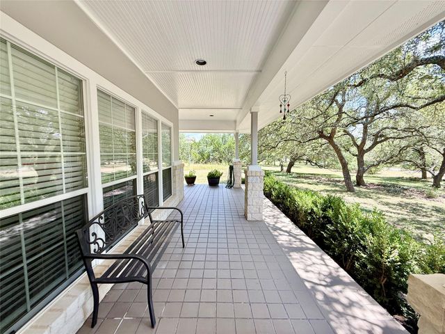 670 Woodland DR, Driftwood, TX 78619
