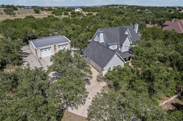 670 Woodland DR, Driftwood, TX 78619