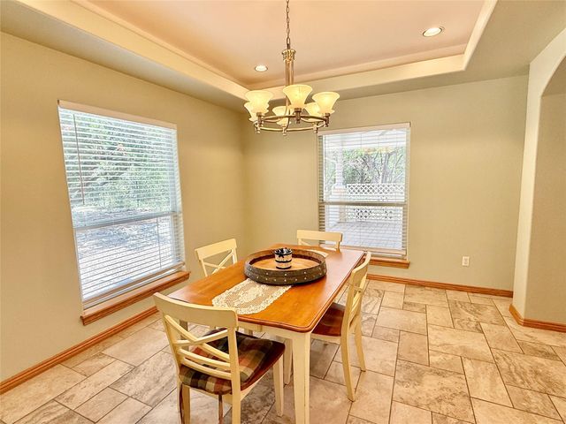 670 Woodland DR, Driftwood, TX 78619