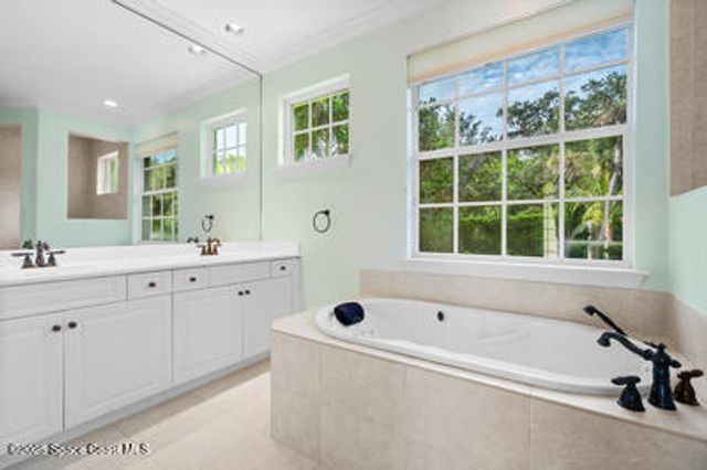 1167 Governors Way, Vero Beach, FL 32963