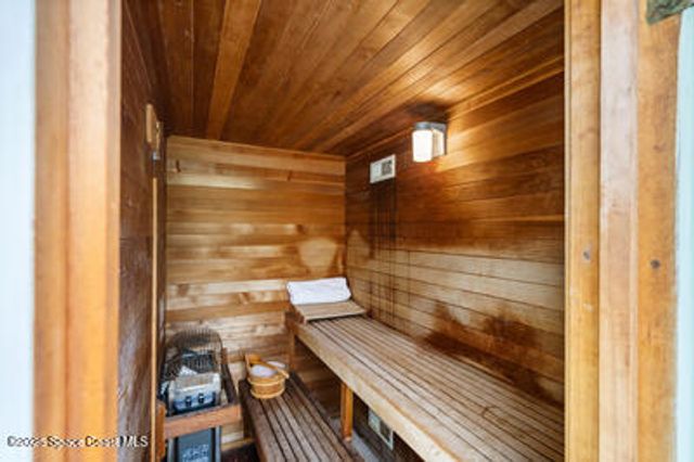 1167 Governors Way, Vero Beach, FL 32963