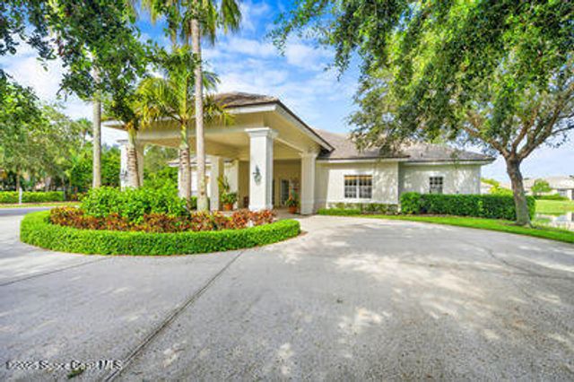 1167 Governors Way, Vero Beach, FL 32963