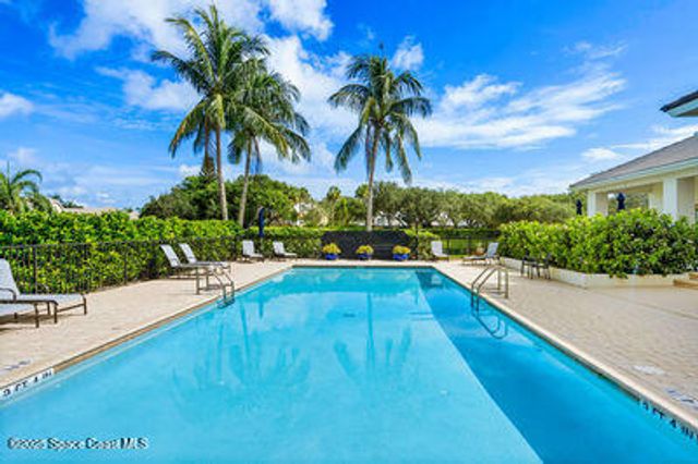 1167 Governors Way, Vero Beach, FL 32963