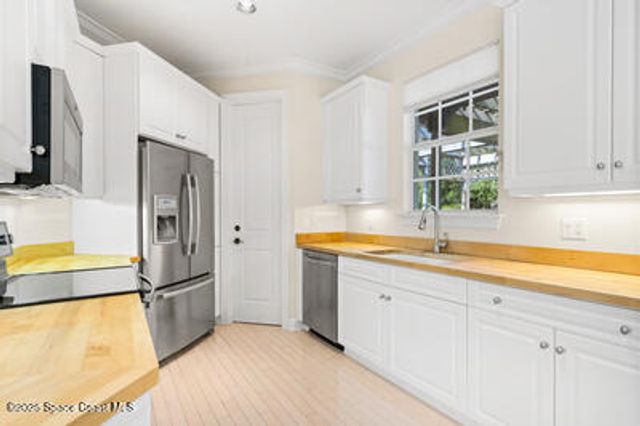 1167 Governors Way, Vero Beach, FL 32963