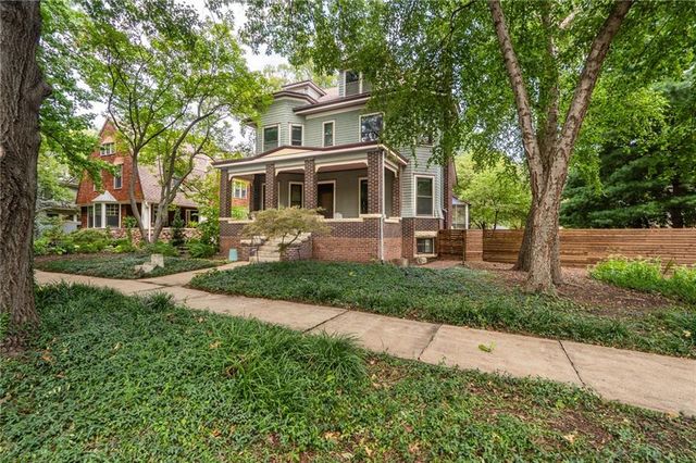 734 Indiana Street, Lawrence, KS 66044