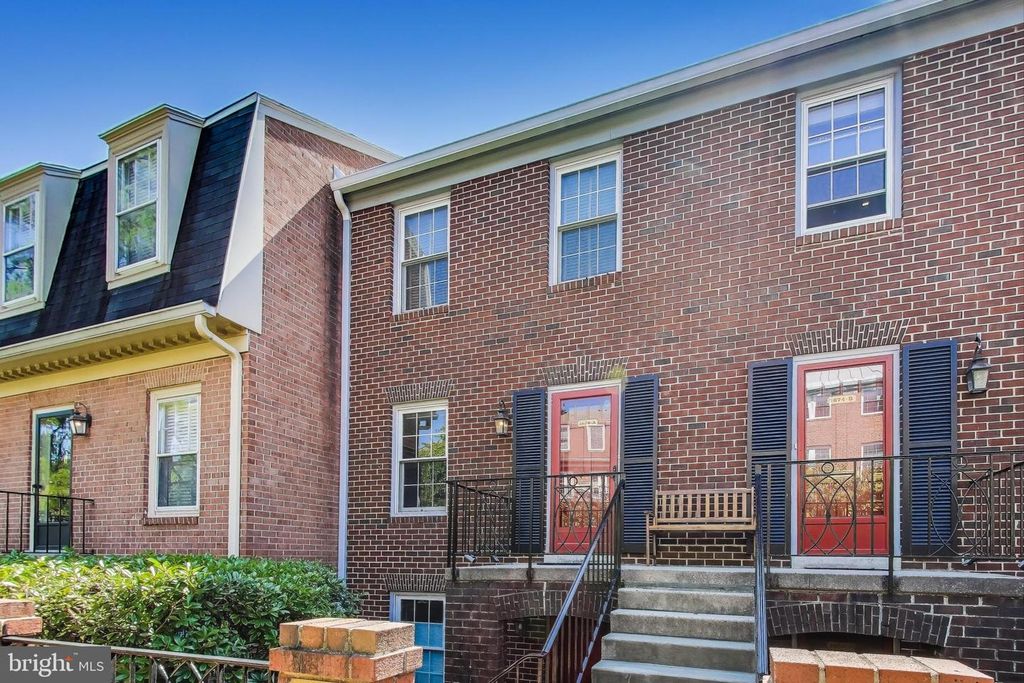 1674 BEEKMAN PL NW #A, Washington, DC 20009