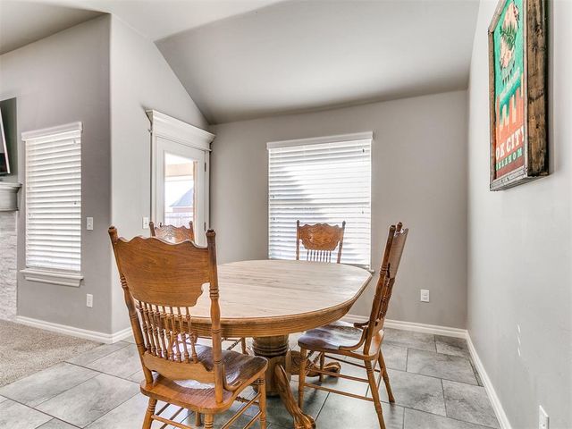 8012 NW 160th Street, Edmond, OK 73013