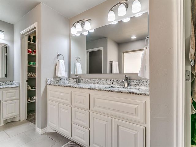 8012 NW 160th Street, Edmond, OK 73013