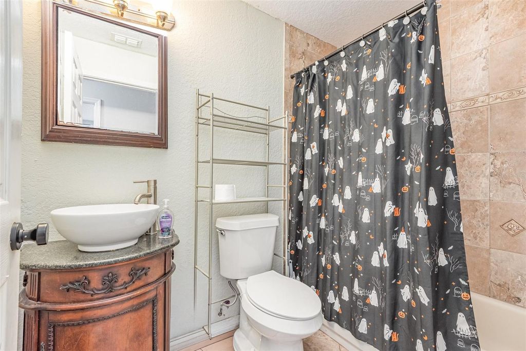 Image 20 of property listing at 1854 N NORMANDY BOULEVARD, Deltona, FL 32725