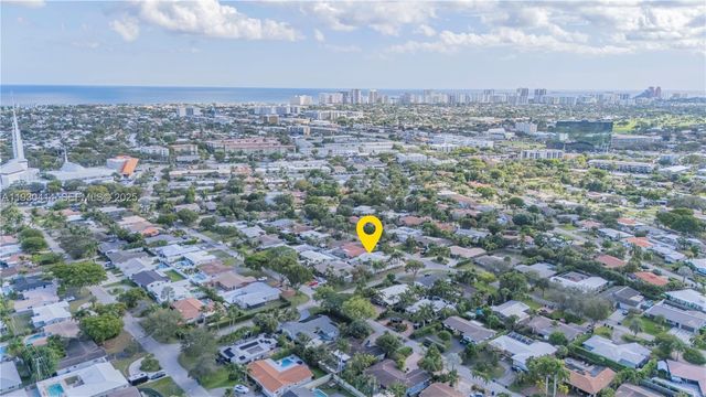 2101 NE 54th Ct, Fort Lauderdale, FL 33308
