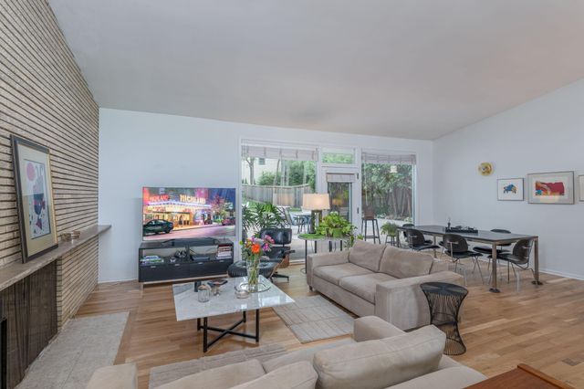 2191 Edgcumbe Road, Saint Paul, MN 55116