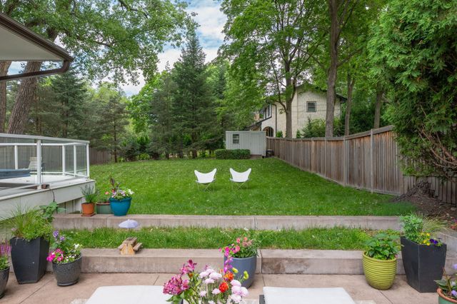 2191 Edgcumbe Road, Saint Paul, MN 55116