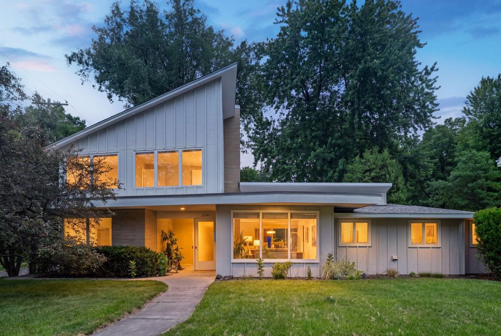 2191 Edgcumbe Road, Saint Paul, MN 55116 — photo 2