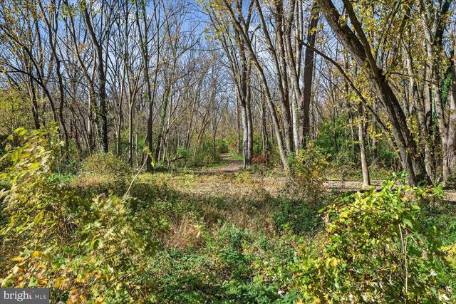 1809 BRUBAKER RUN RD, Lancaster, PA 17603