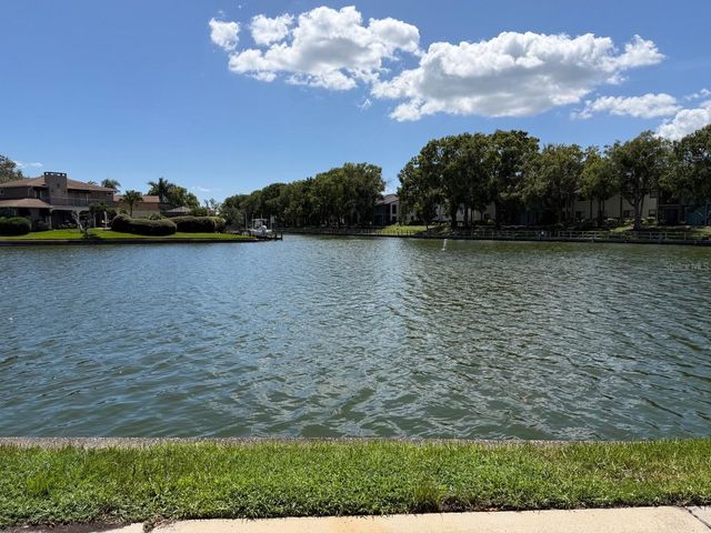 6308 NEWTOWN CIRCLE 8A4, Tampa, FL 33615