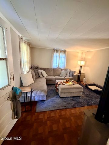 170 Old Niskayuna Road, Colonie, NY 12110