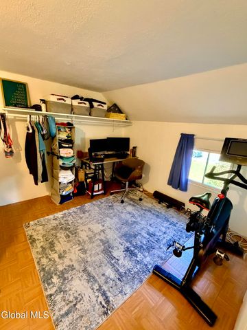 170 Old Niskayuna Road, Colonie, NY 12110