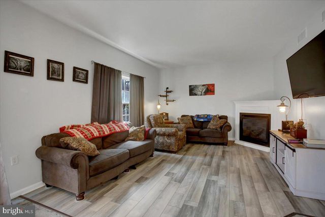 350 HYKES ROAD EAST S, Greencastle, PA 17225