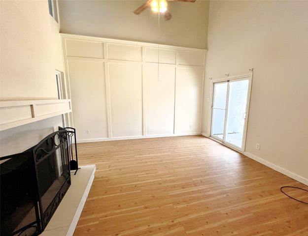 725 Cain Street, Lake Dallas, TX 75065