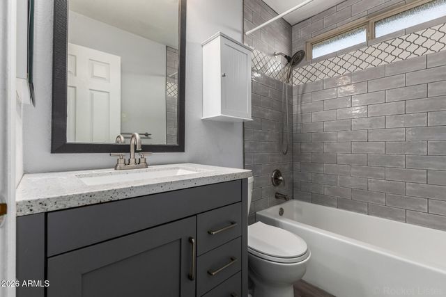 18632 N 42ND Way, Phoenix, AZ 85050