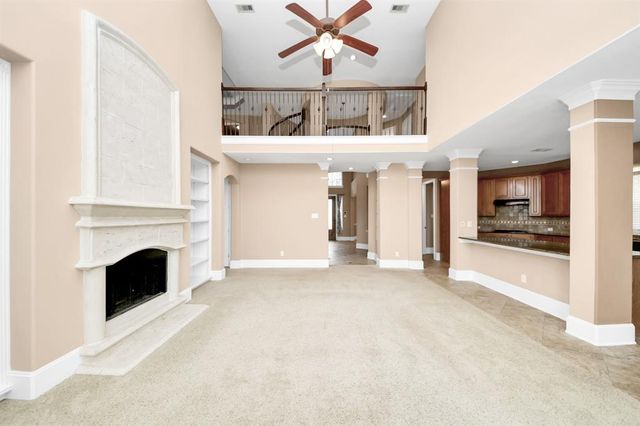 9407 Beryl Lake Drive, Rosharon, TX 77583