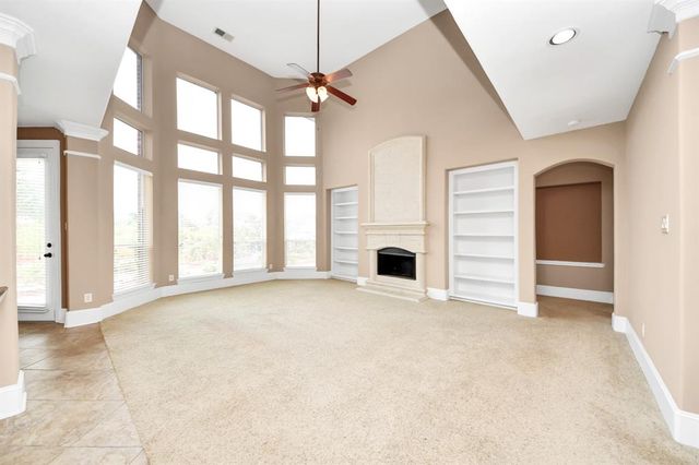 9407 Beryl Lake Drive, Rosharon, TX 77583