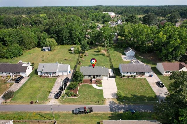 945 Aberdeen LN, Chesapeake, VA 23322