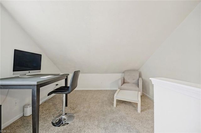 945 Aberdeen LN, Chesapeake, VA 23322