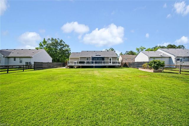 945 Aberdeen LN, Chesapeake, VA 23322