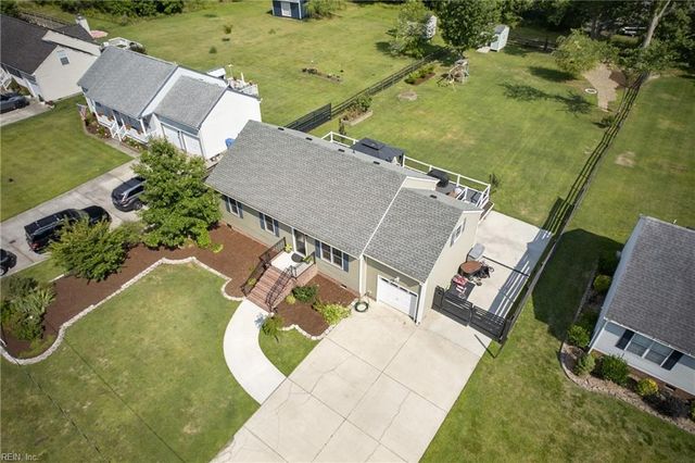 945 Aberdeen LN, Chesapeake, VA 23322