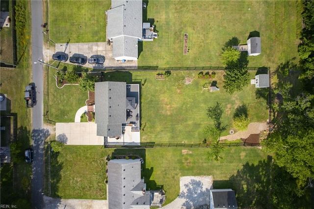 945 Aberdeen LN, Chesapeake, VA 23322