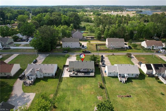 945 Aberdeen LN, Chesapeake, VA 23322