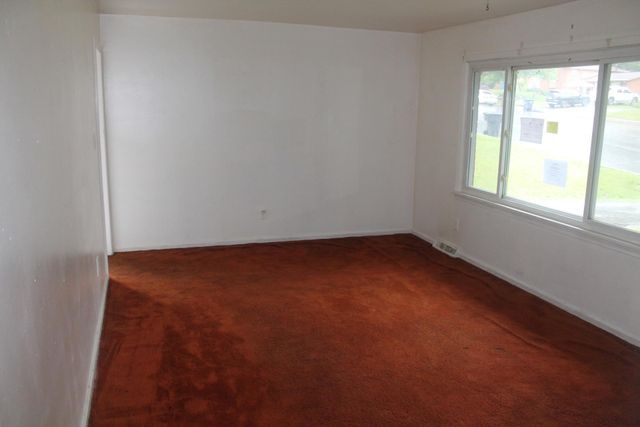 1522 Andrews RD, Roanoke, VA 24017