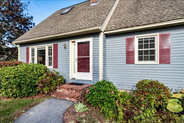 244 Winding Pond Road, Londonderry, NH 03053