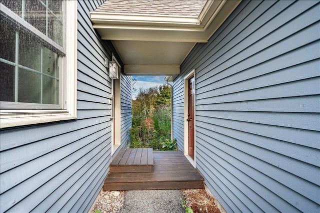 244 Winding Pond Road, Londonderry, NH 03053
