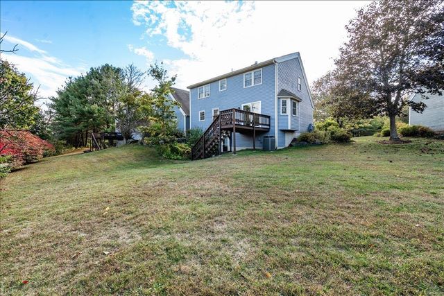 244 Winding Pond Road, Londonderry, NH 03053