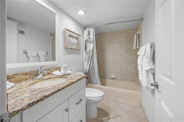 1401 Middle Gulf DR 305R, Sanibel, FL 33957