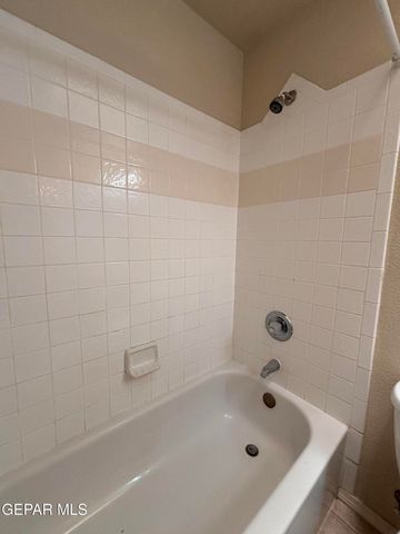 6164 River Park Place, El Paso, TX 79932