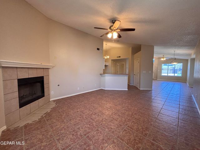 6164 River Park Place, El Paso, TX 79932