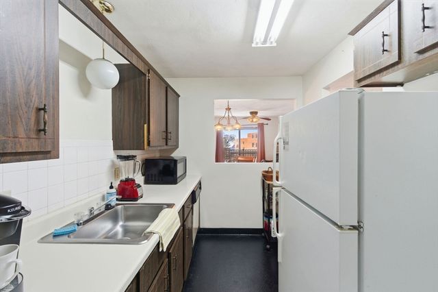 100 Governors Drive 118, Winthrop, MA 02152