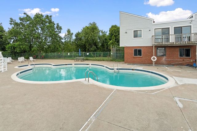 100 Governors Drive 118, Winthrop, MA 02152