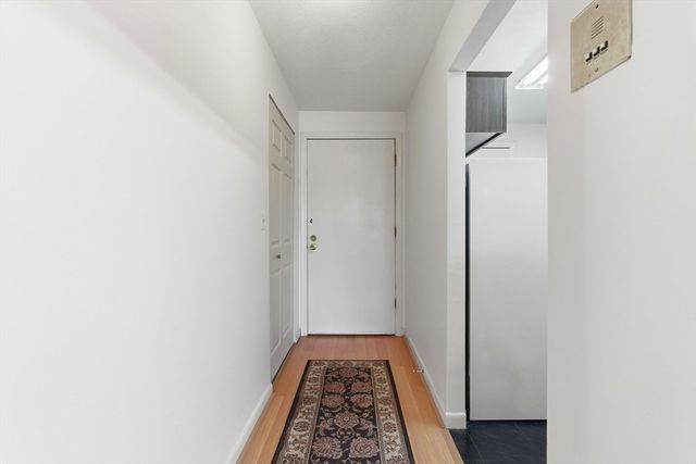 100 Governors Drive 118, Winthrop, MA 02152