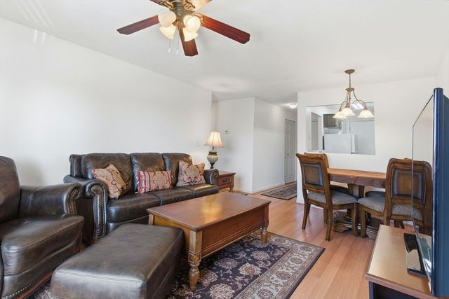 100 Governors Drive 118, Winthrop, MA 02152