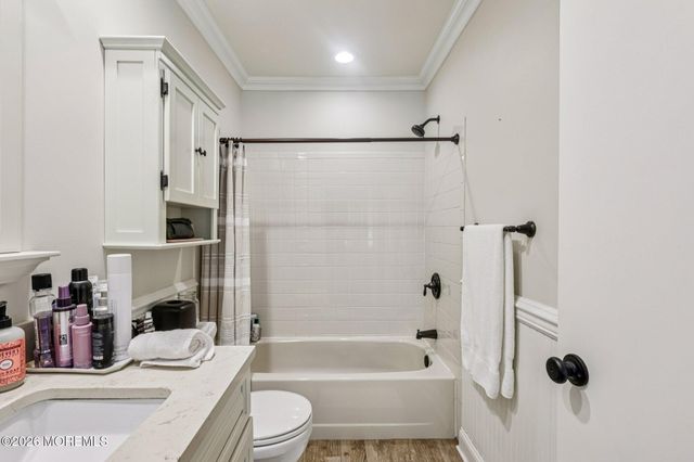 413 Yorkshire Place, Morganville, NJ 07751