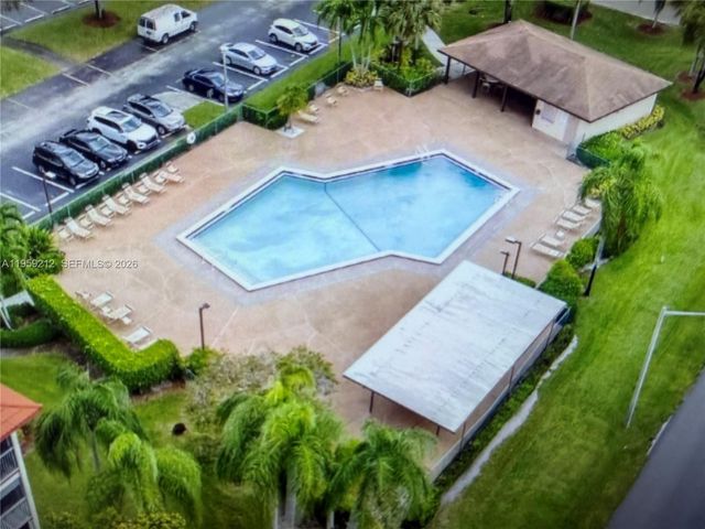 1100 SW 130th Avenue 401H, Pembroke Pines, FL 33027